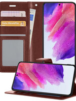 LUQ LUQ Samsung Galaxy S21FE Hoesje Bookcase - Bruin