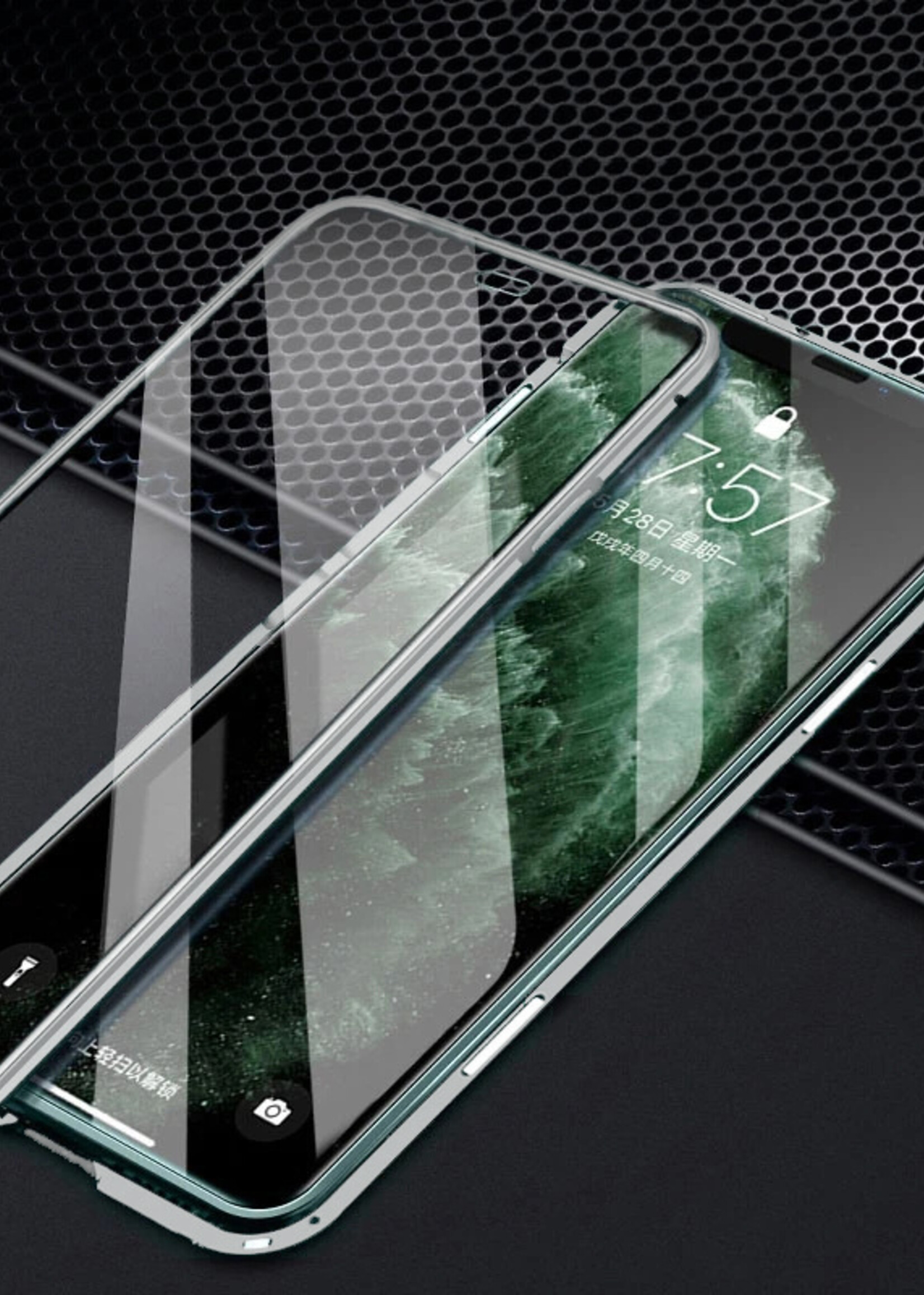 LUQ Hoesje Geschikt voor iPhone SE 2020 Hoesje Magnetische Adsorptie Back Case - Hoes Geschikt voor iPhone SE (2020) Hoesje Met Metalen Frame - Zilver