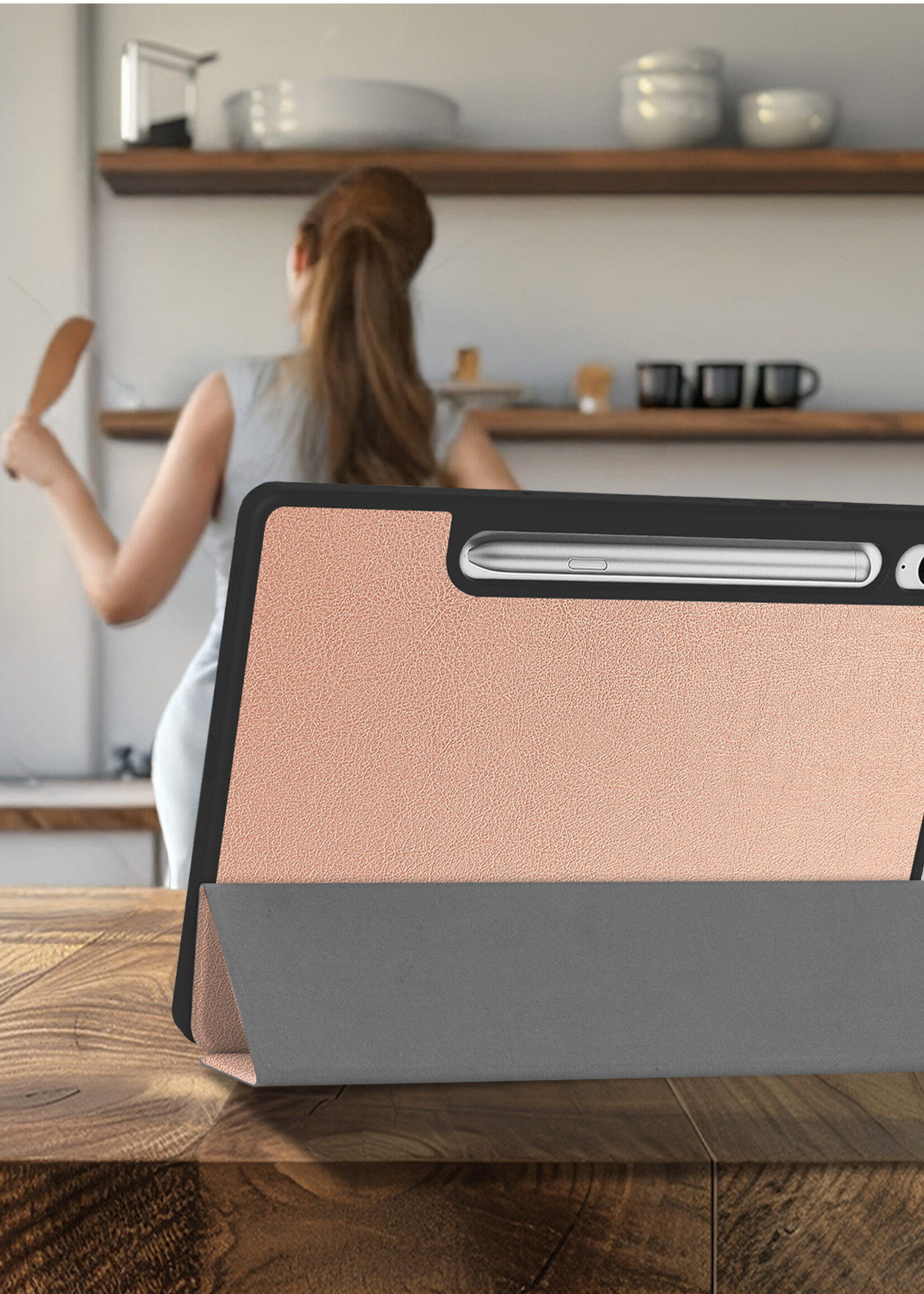 LUQ LUQ Samsung Galaxy Tab S10 FE Hoesje Met Uitsparing S Pen - Rose Goud