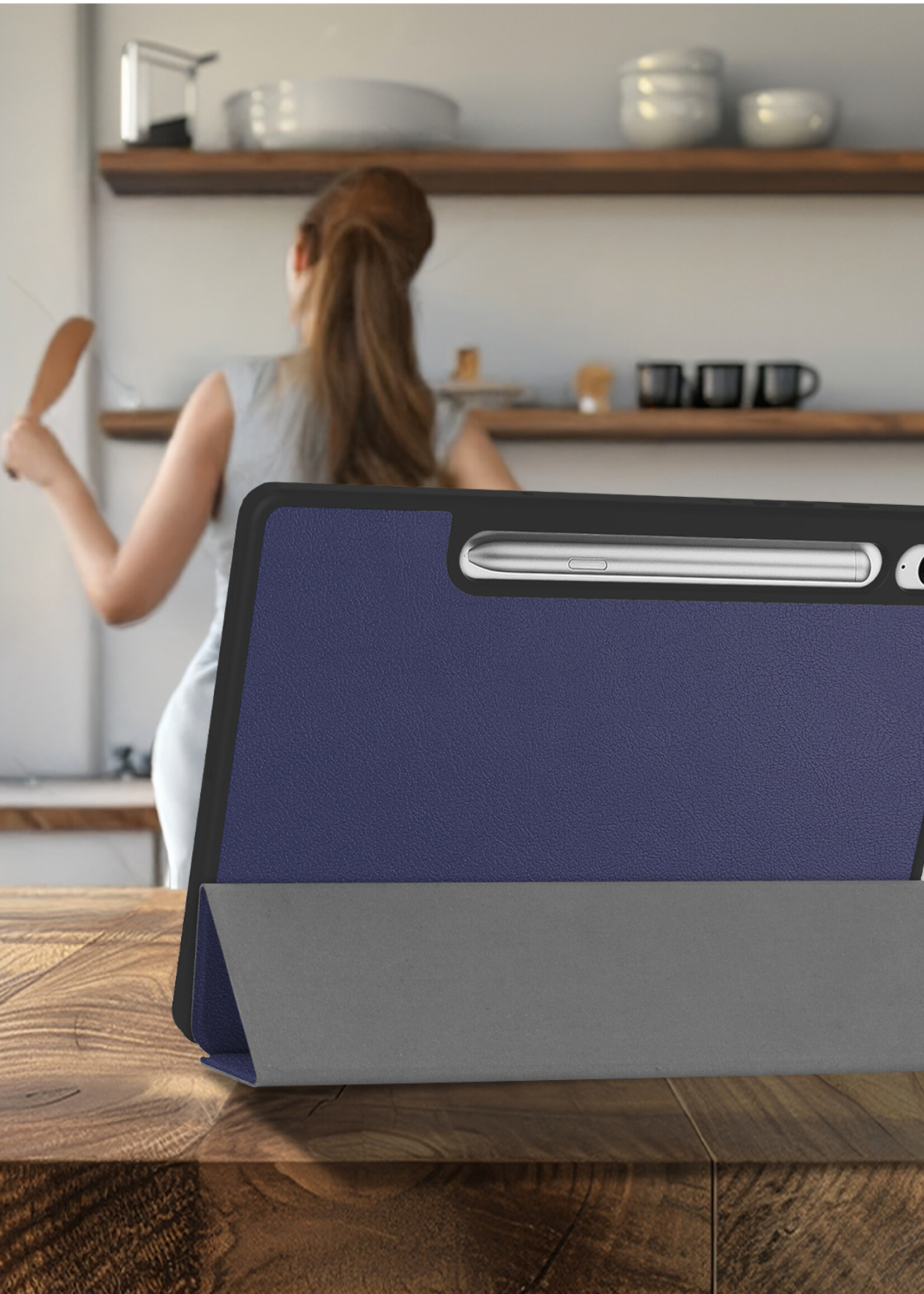 LUQ LUQ Samsung Galaxy Tab S10 FE Plus Hoesje Met Uitsparing S Pen - Donkerblauw