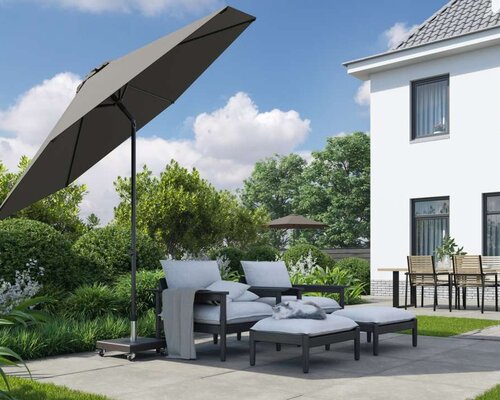 Creëer een comfortabele en stijlvolle buitenruimte met onze tuinkussens en meer