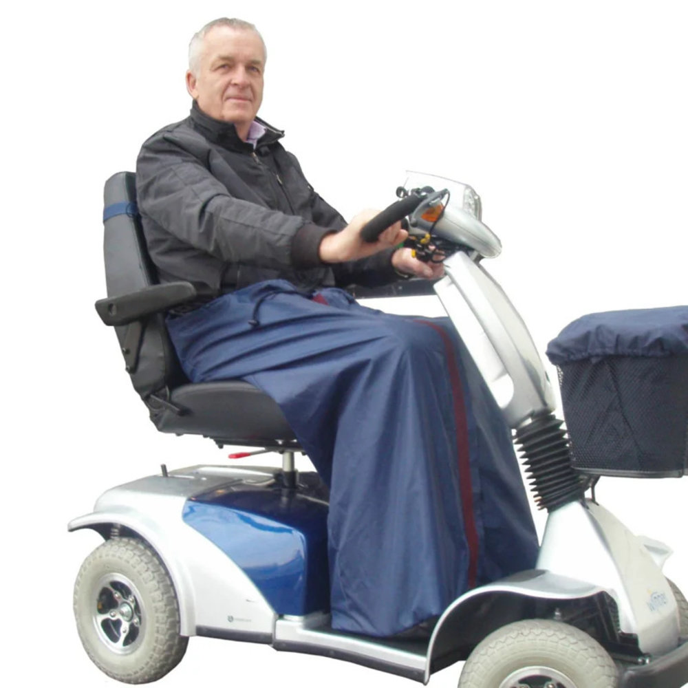 Scholten Hulpmiddelen Voetenzak warme voering met rug. Rolstoel en scootmobiel