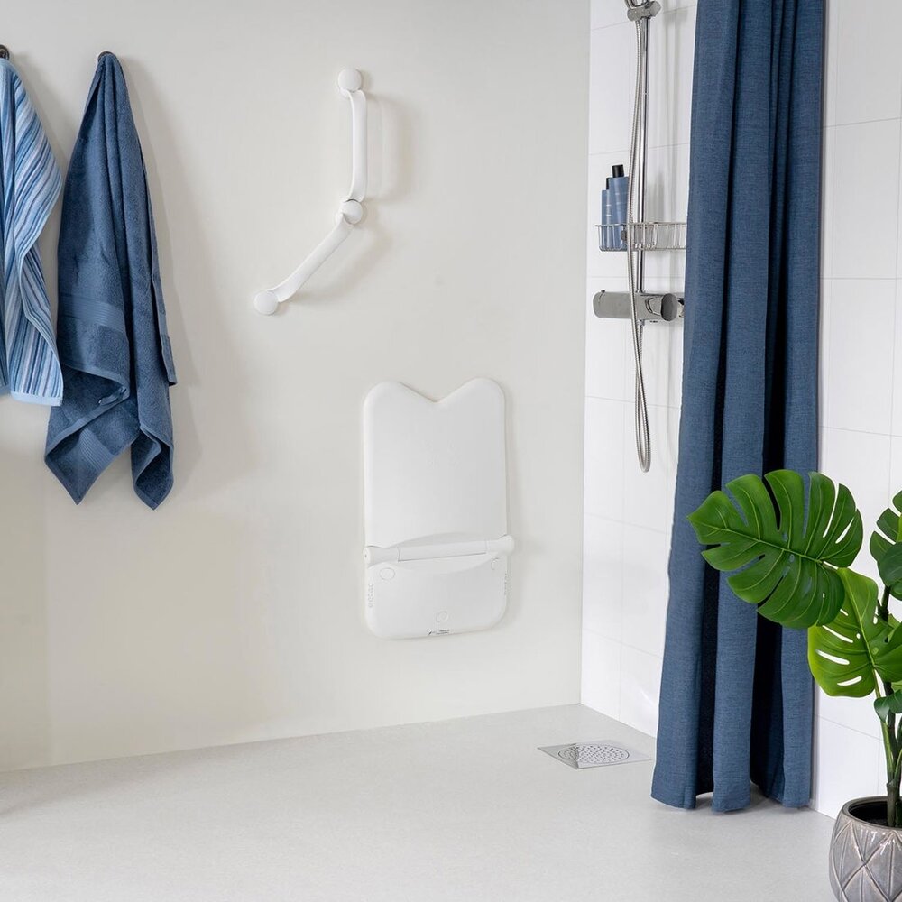 Etac Etac Relax douchezitting met armsteunen, steunpoten en zachte rugleuning