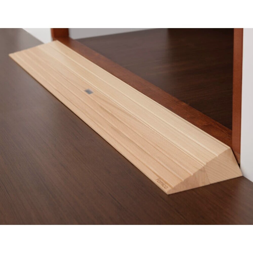 Famica Houten drempelhulp 2,3 cm - 3,8 cm met ledverlichting Famica Houten drempelhulp 2,3 cm - 3,8 cm met ledverlichting