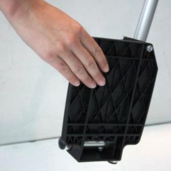 Voetplaat omhoog geklapt