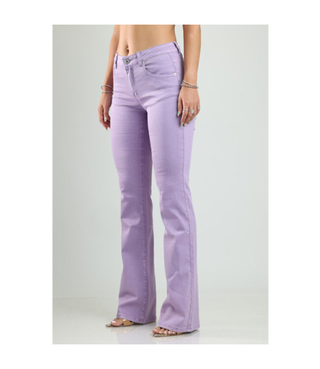 121521 Cava - Violet Flare