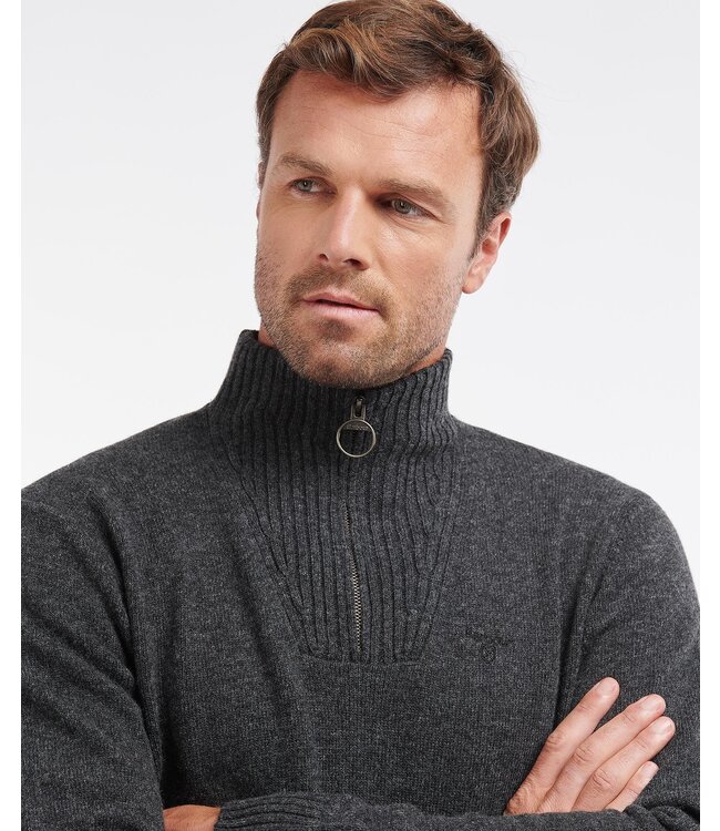 Barbour Essential Lambswool half zip - Charcoal