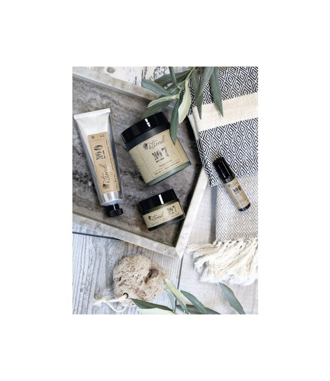 Exfoliating Charcoal Mask No.0 - Pure Éternel