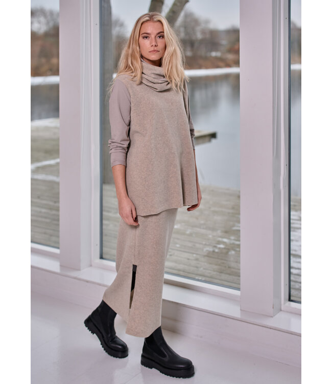 Henriette Steffensen - 3227 Skirt Long - Sand 805