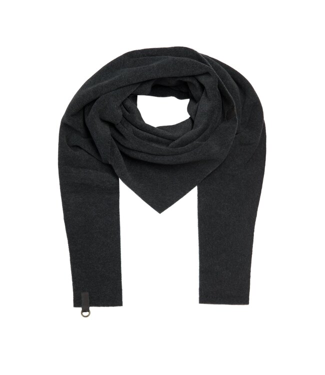 4051 Sjaal Triangle - Soft Black 914