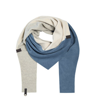 Henriette Steffensen 4078 Sjaal Triangle- Dusty Blue/Kit/Sand Henriette Steffensen 4078 Sjaal Triangle- Dusty Blue/Kit/Sand