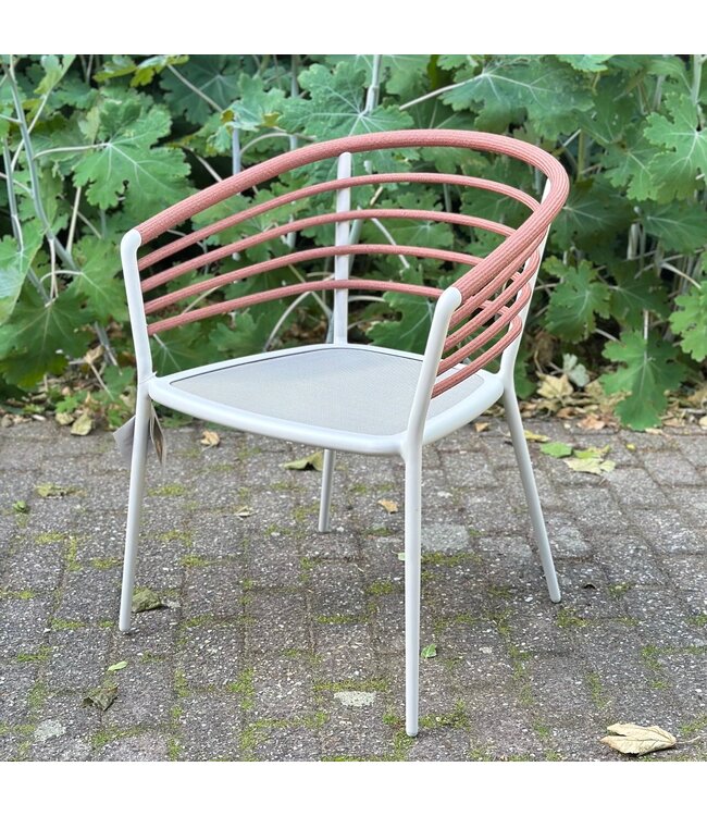 Archy 55 stoel Pebble | Batyline Pearl Grey  | Brick | Camel Botanic Blend