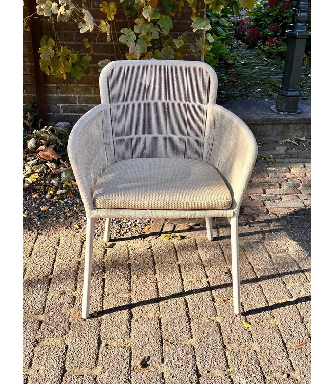 Akari dining chair Dune White met zitkussen 6x