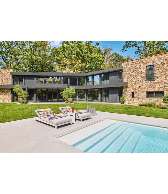 Lucia Single Lounger - Camel Sand/Natural Gravel