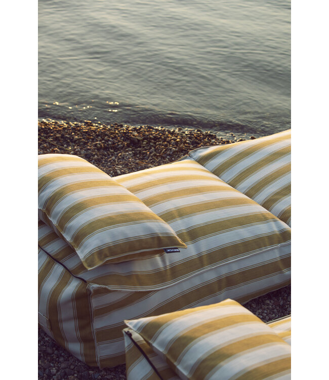 BRYCK Stretch Daybed – Limited Edition – Gold/Loro Piana + Lendenkussen