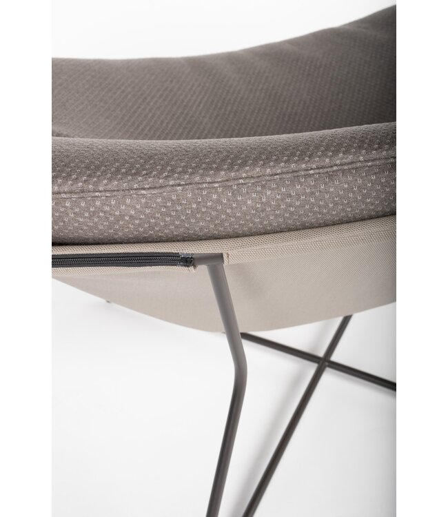 Showroommodel | LABEL X BRYCK Lounge Chair – Mushroom