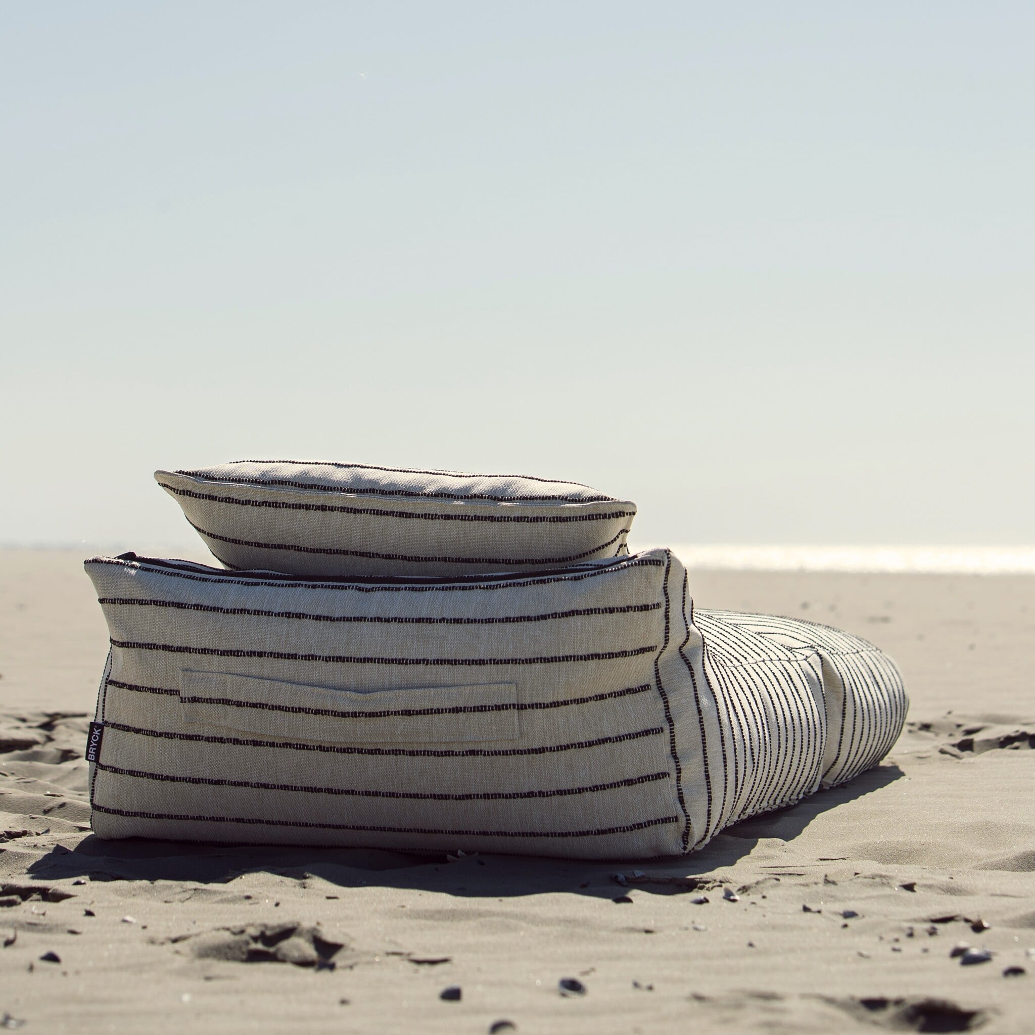 Bryck Stretch Daybeds | Design daybeds & ligbedden voor buiten