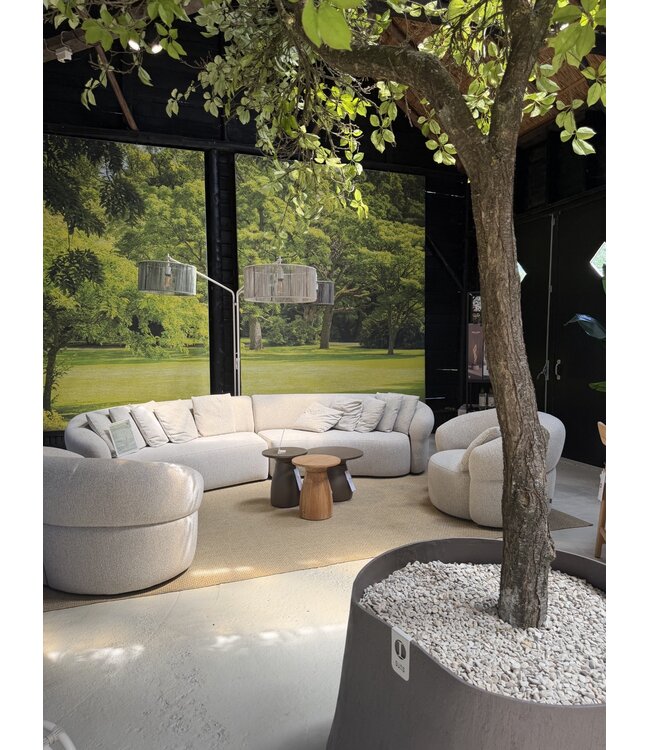 Showroom | Royal Botania Luniz Design Outdoor Lamp