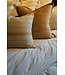 Omar Antwerp | Yasmine Caramel kussen 45x45 inclusief vulling