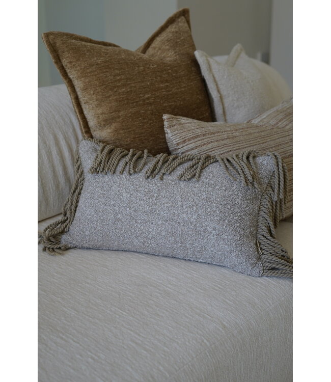 Omar Antwerp | Yasmine Caramel kussen 45x45 inclusief vulling