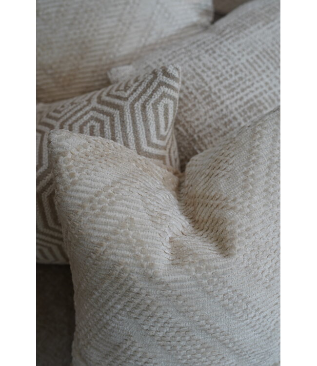 Omar Antwerp | Sara kussen 40x60 | inclusief vulling