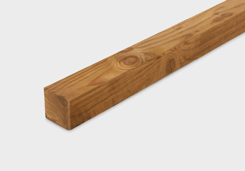 Thermisch gemodificeerde grenen latten van HOUTvakman.be - Thermowood grenenhout latjes: Duurzaam, stabiel & milieuvriendelijk!