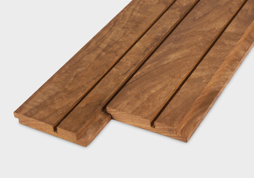 Alle houten rabatplanken, onderverdeeld per vochtpercentage, bij HOUTvakman.be - vers (ad) hout & (terug)gedroogd (kd) rabat - Voordelig online! 