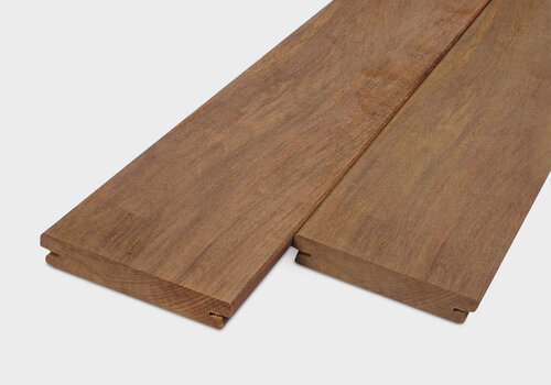 B-fix classic terrasplanken van HOUTvakman.be - prachtige gladde vlonderplanken met "blinde montage" van stabiele houtsoorten - Stijlvol & luxueus!