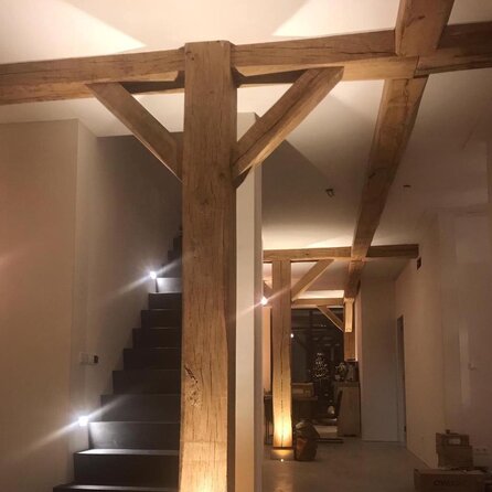Verouderd eiken balk - 85x85 mm - geborsteld - balk voor buiten - oud eikenhout AD 20-25%