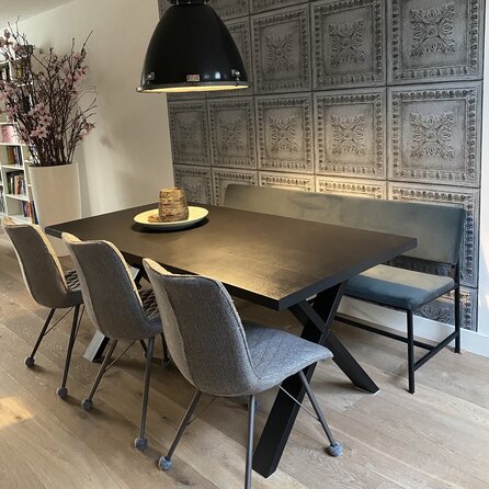 Zwarte X-poten (set) - staal / ijzer - 4x10 cm - hoogte: 72 cm - breedte (montageplaat): 78 cm - tafelpoot metaal zwart gecoat Zwarte X-poten (set) - staal / ijzer - 4x10 cm - hoogte: 72 cm - breedte (montageplaat): 78 cm - tafelpoot metaal zwart gecoat