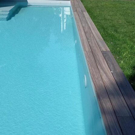 Padouk plank - 21x140 mm - geschaafd - plank voor buiten - padoek hardhout AD 20-25% Padouk plank - 21x140 mm - geschaafd - plank voor buiten - padoek hardhout AD 20-25%