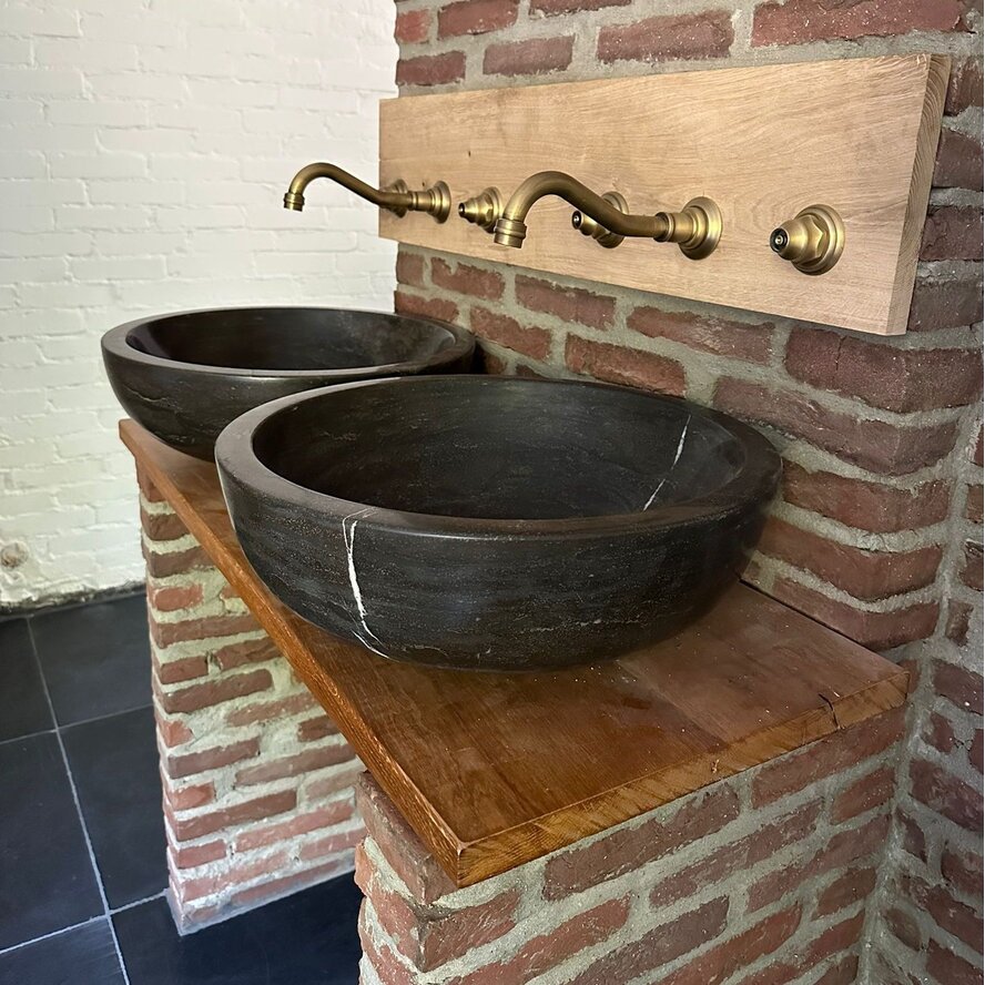 Eiken blad - op maat - rustiek eikenhout - 2 cm dik (1 laag) - Massief eiken paneel 8-12% KD - voor binnen Eiken blad - op maat - rustiek eikenhout - 2 cm dik (1 laag) - Massief eiken paneel 8-12% KD - voor binnen