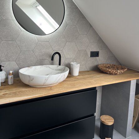 Eiken blad - op maat - rustiek eikenhout - 2 cm dik (1 laag) - Massief eiken paneel 8-12% KD - voor binnen Eiken blad - op maat - rustiek eikenhout - 2 cm dik (1 laag) - Massief eiken paneel 8-12% KD - voor binnen