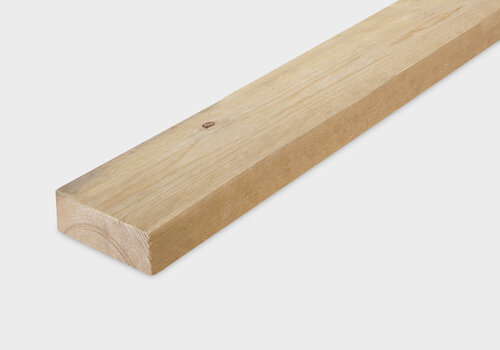 Fijnbezaagde vuren latten van HOUTvakman.be - altijd de juiste latjes van ruw vurenhout - voor binnen & buiten - voordelig online & snel in huis! 