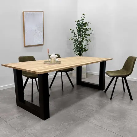 Zwarte U-poten (set) - staal / ijzer - 10x10 cm - hoogte: 72 cm - breedte (montageplaat): 78 cm - tafelpoot metaal zwart gecoat Zwarte U-poten (set) - staal / ijzer - 10x10 cm - hoogte: 72 cm - breedte (montageplaat): 78 cm - tafelpoot metaal zwart gecoat