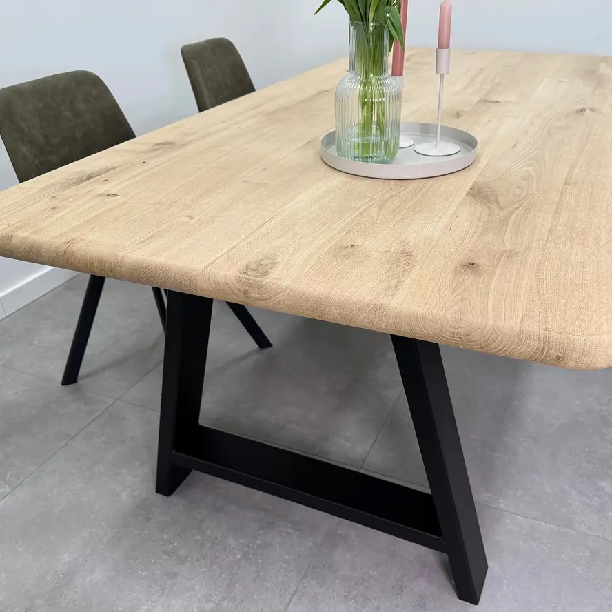 Zwarte A-poten (set) - staal / ijzer - 4x10 cm - hoogte: 72 cm - breedte (montageplaat): 78 cm - tafelpoot metaal zwart gecoat Zwarte A-poten (set) - staal / ijzer - 4x10 cm - hoogte: 72 cm - breedte (montageplaat): 78 cm - tafelpoot metaal zwart gecoat