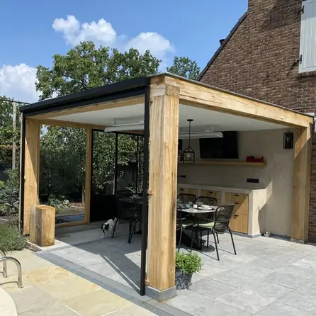 Eiken balk - 300x300 mm - ruw / fijnbezaagd - balk voor buiten - eikenhout AD 20-25%