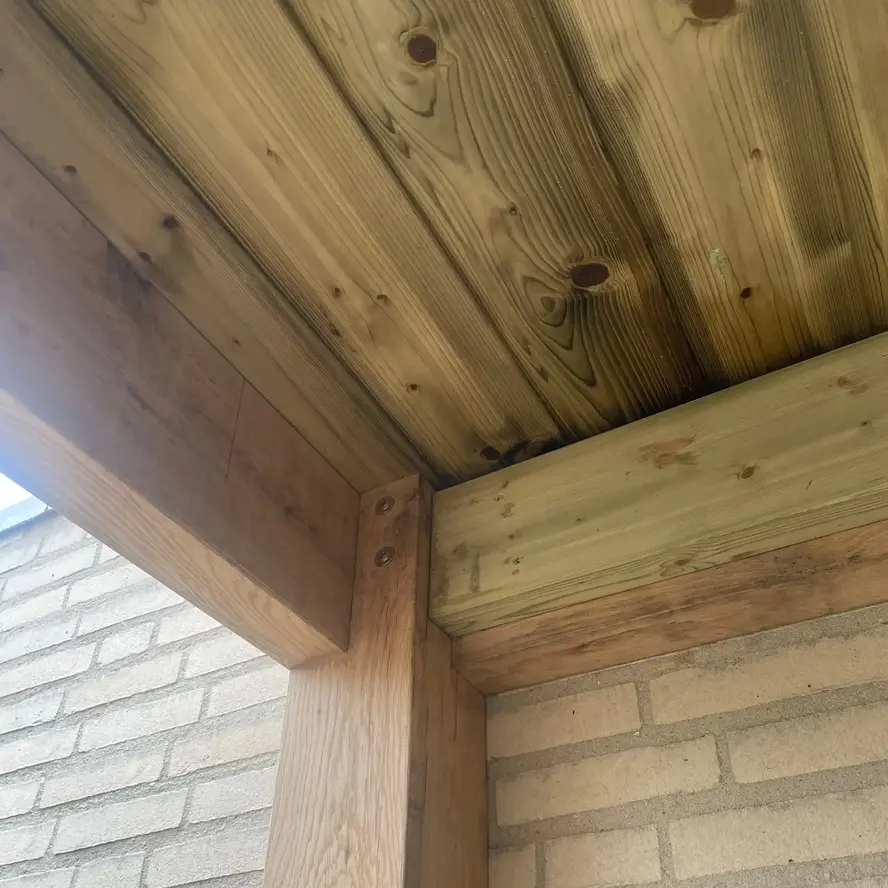 Geïmpregneerd vuren overhangend rabat - 18x130 mm - geschaafd - OH rabatdeel - gedrenkt vurenhout KD 18-20% Geïmpregneerd vuren overhangend rabat - 18x130 mm - geschaafd - OH rabatdeel - gedrenkt vurenhout KD 18-20%