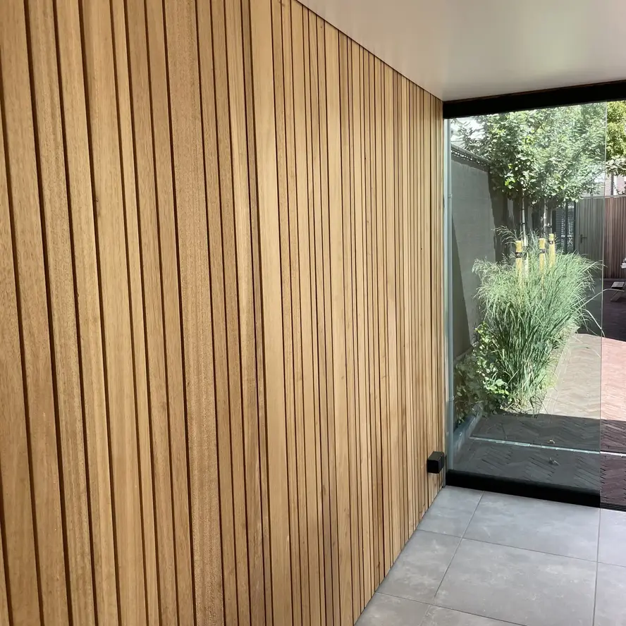 Ayous thermowood dubbel blokprofiel (50/50) - 21x125 mm - geschaafd - blokprofiel dubbel - thermo ayous hout KD 8-12% Ayous thermowood dubbel blokprofiel (50/50) - 21x125 mm - geschaafd - blokprofiel dubbel - thermo ayous hout KD 8-12%
