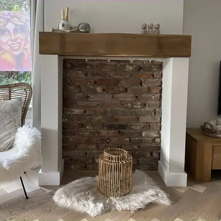 Verouderd eiken balk - 85x85 mm - gerookt - balk voor binnen / beschut buiten - oud eikenhout AD 20-25%