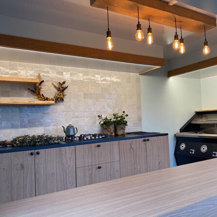 Verouderd eiken balk - 115x240 mm - whitewash - balk voor binnen / beschut buiten - oud eikenhout AD 20-25%