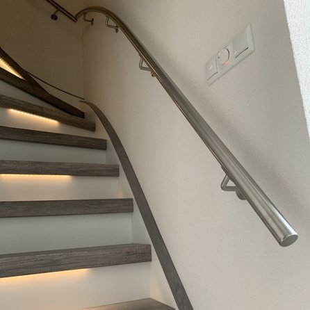Main courante inox poli - ronde - Rampe escalier acier inoxydable 304 poli