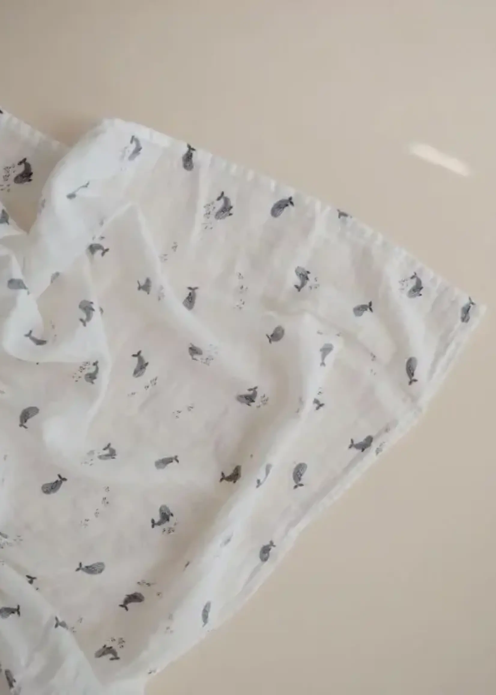 Mushie Mushie - swaddle whales 120x120