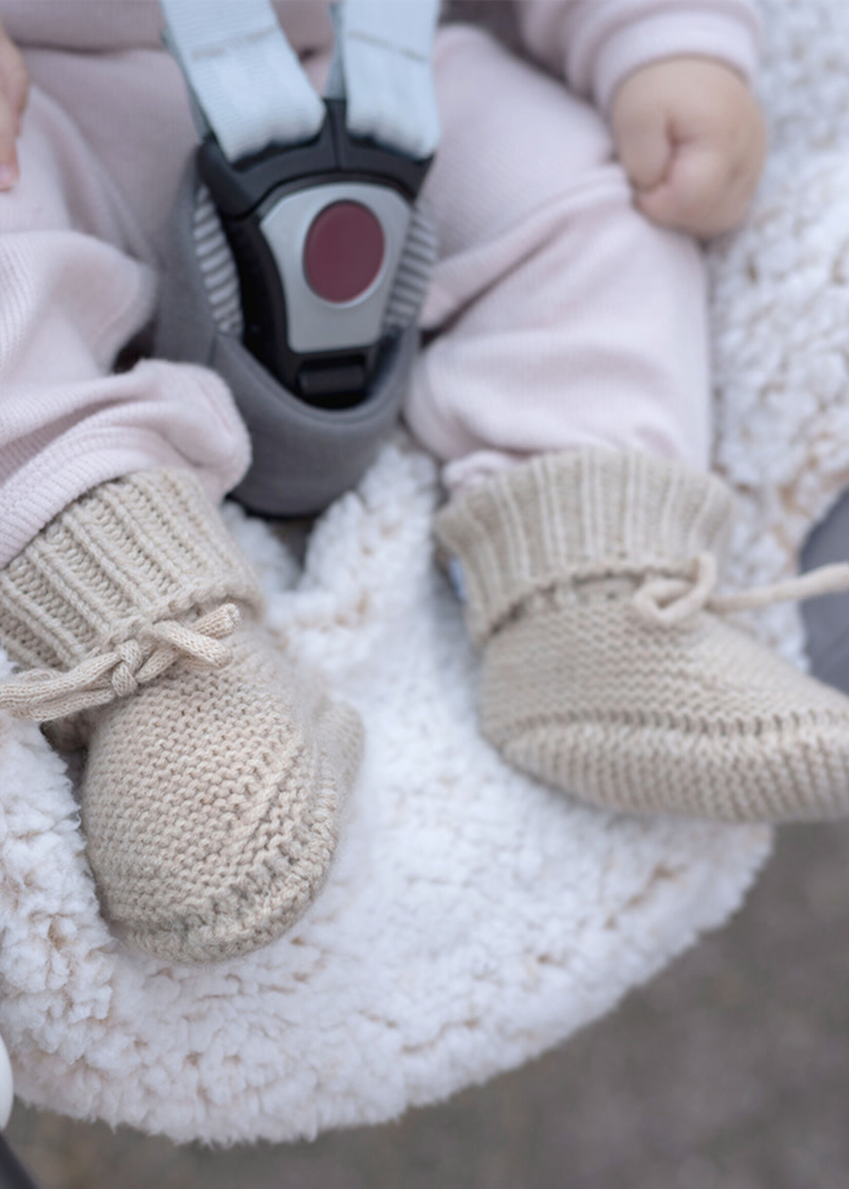 Lodger Lodger - Merino wollen babyslofjes beige