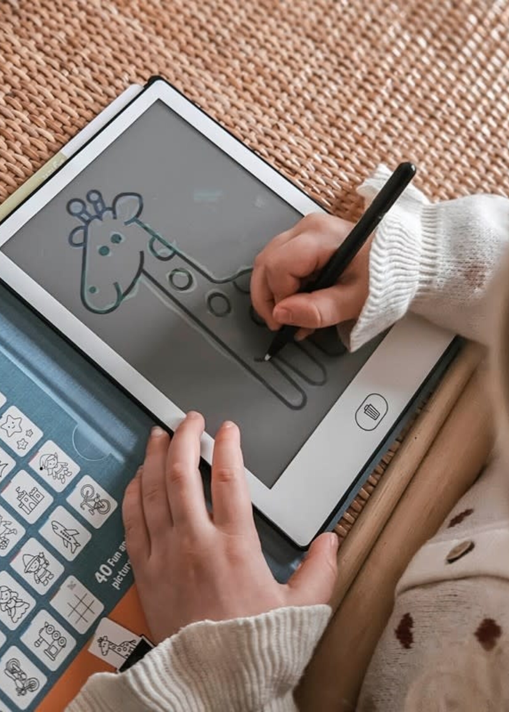 zazu ZAZU - drawing tablet