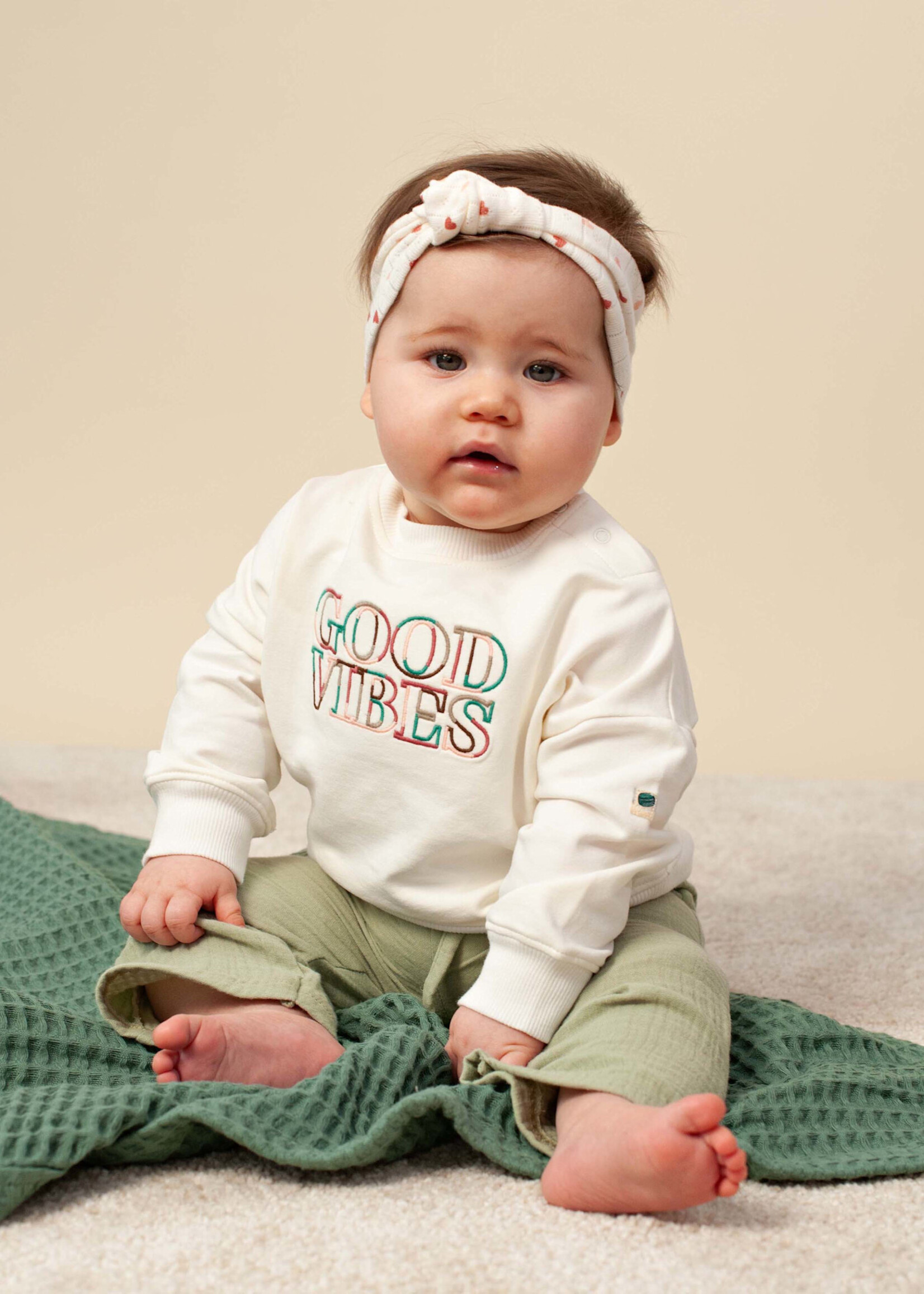 Bess Bess - sweater good vibes off white