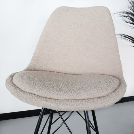 Lizzely Garden & Living Eetkamerstoel Viga beige teddy eetstoel Lizzely Garden & Living Eetkamerstoel Viga beige teddy eetstoel