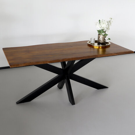 Lizzely Garden & Living Eettafel boomstam mangohout 180cm Indiana industriële duurzaam boomstamtafel mango Lizzely Garden & Living Eettafel boomstam mangohout 180cm Indiana industriële duurzaam boomstamtafel mango