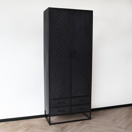 Lizzely Garden & Living Kast zwart Bassie mangohout visgraat 200cm hoog wandkast mango Lizzely Garden & Living Kast zwart Bassie mangohout visgraat 200cm hoog wandkast mango