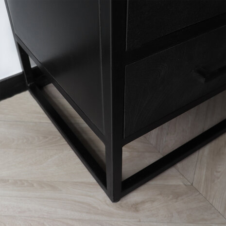 Lizzely Garden & Living Kast zwart Bassie mangohout visgraat 200cm hoog wandkast mango Lizzely Garden & Living Kast zwart Bassie mangohout visgraat 200cm hoog wandkast mango